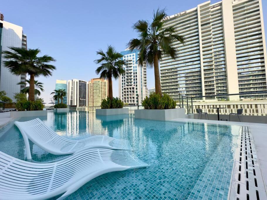 Dar Vacation - Contemporary Urban 2br Near Burj Khalifa Apartment *