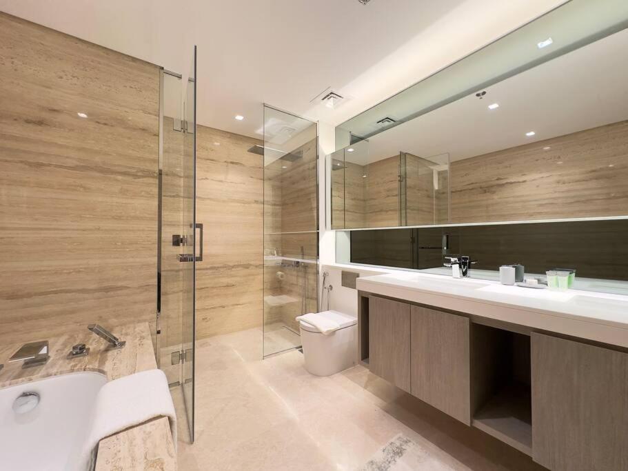 Dar Vacation - Contemporary Urban 2br Near Burj Khalifa Dubai