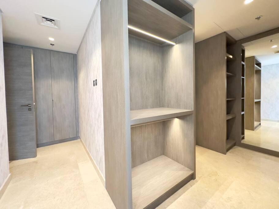 Dar Vacation - Contemporary Urban 2br Near Burj Khalifa Apartment *