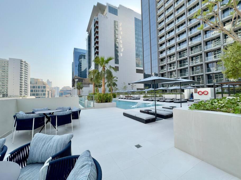 Dar Vacation - Contemporary Urban 2br Near Burj Khalifa Apartment *
